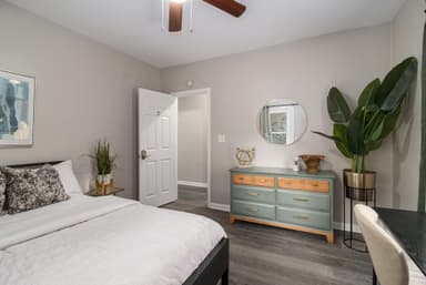 Place Preview main user avatar