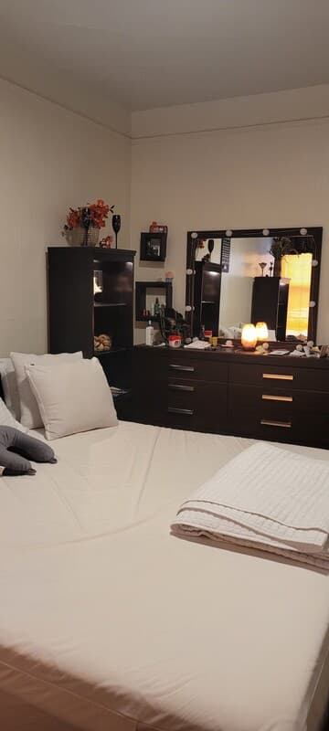 Place Preview main user avatar