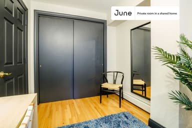 Place Preview main user avatar