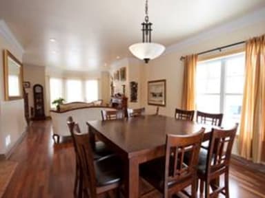 Place Preview main user avatar