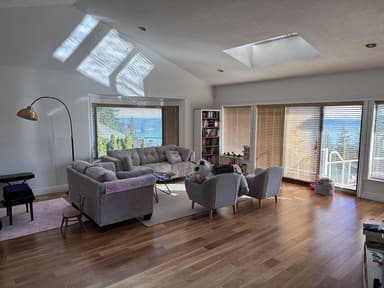 Place Preview main user avatar