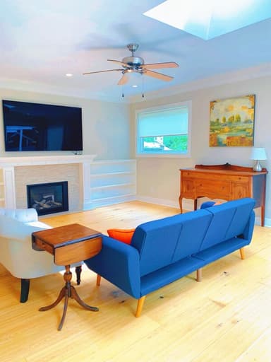 Place Preview main user avatar