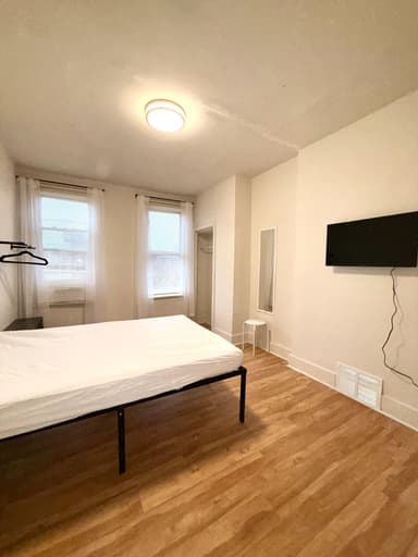 Place Preview main user avatar