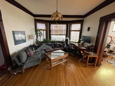 Place Preview main user avatar