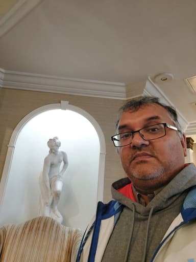 Profile Picture main user avatar