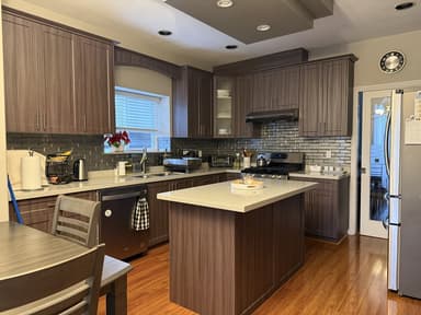 Place Preview main user avatar