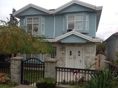 Place Preview main user avatar