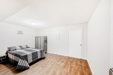 Place Preview main user avatar