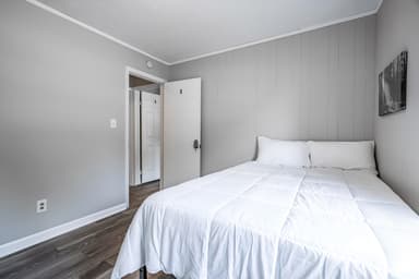 Place Preview main user avatar