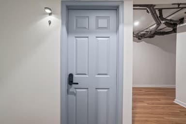 Place Preview main user avatar