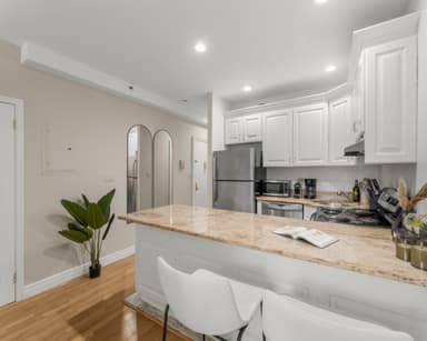 Place Preview main user avatar