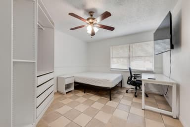 Place Preview main user avatar