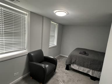 Place Preview main user avatar