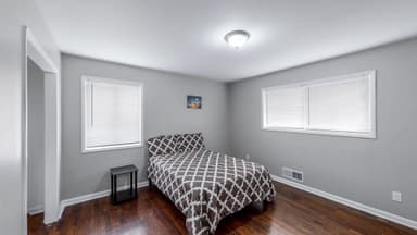 Place Preview main user avatar