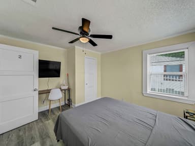 Place Preview main user avatar