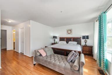 Place Preview main user avatar