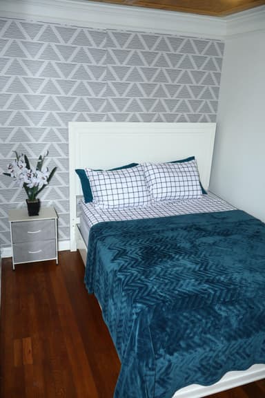 Place Preview main user avatar