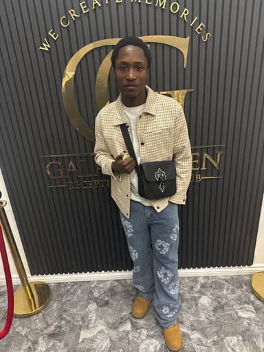 Profile Picture main user avatar