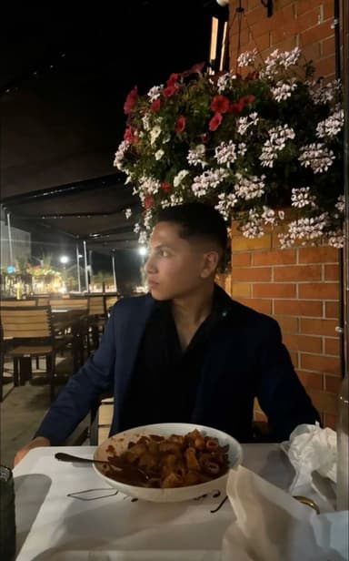 Profile Picture main user avatar