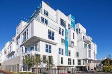 Place Preview main user avatar