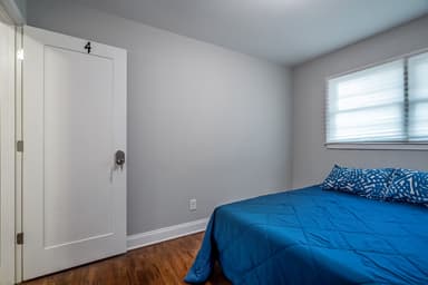 Place Preview main user avatar