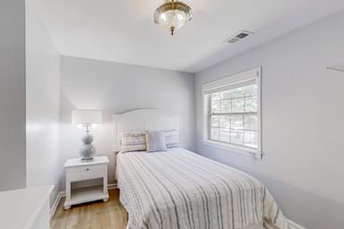 Place Preview main user avatar