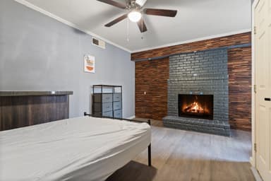 Place Preview main user avatar