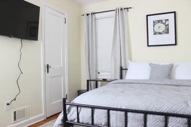 Place Preview main user avatar