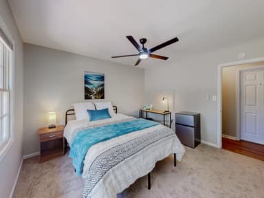 Place Preview main user avatar