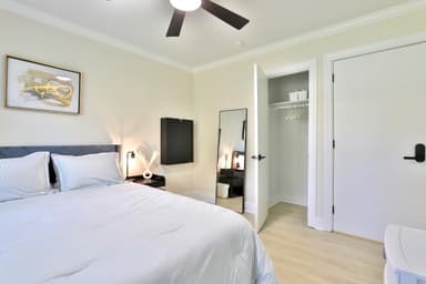 Place Preview main user avatar