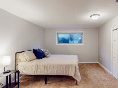 Place Preview main user avatar