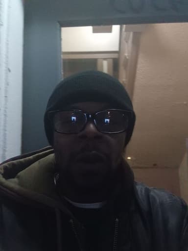 Profile Picture main user avatar