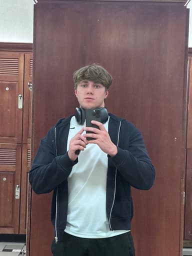 Profile Picture main user avatar