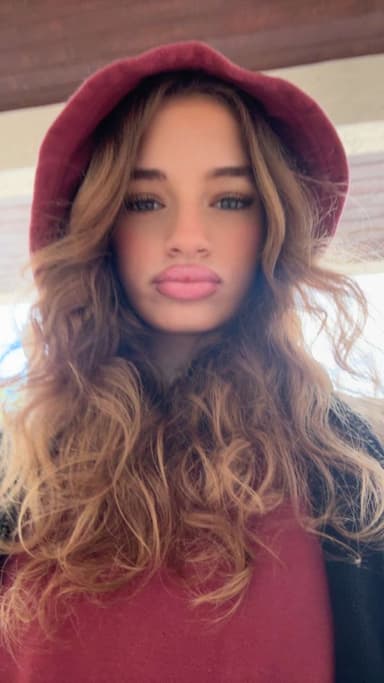 Profile Picture main user avatar