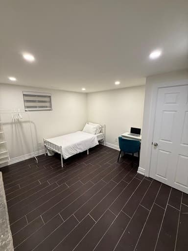 Place Preview main user avatar