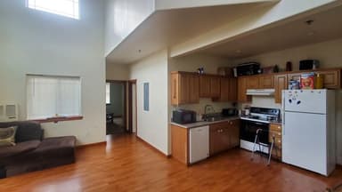 Place Preview main user avatar