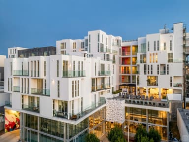 Place Preview main user avatar