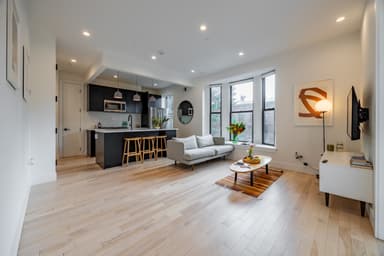 Place Preview main user avatar