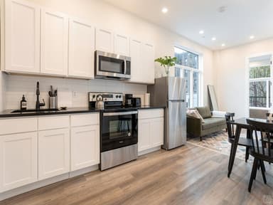 Place Preview main user avatar