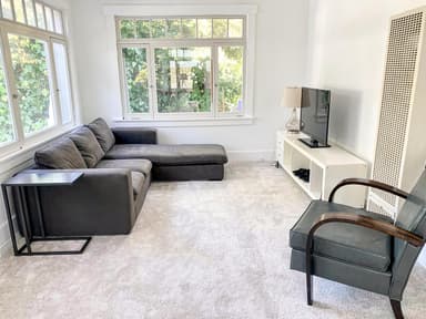 Place Preview main user avatar