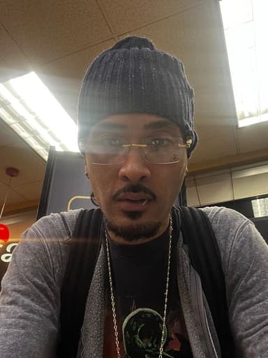 Profile Picture main user avatar