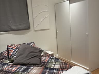 Place Preview main user avatar