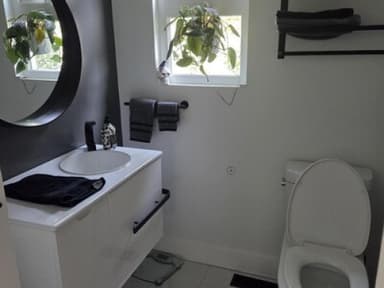 Place Preview main user avatar