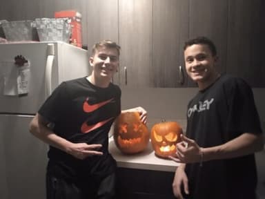 Place Preview main user avatar