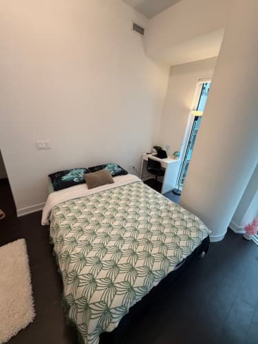 Place Preview main user avatar