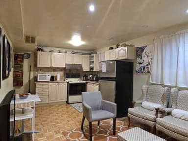 Place Preview main user avatar