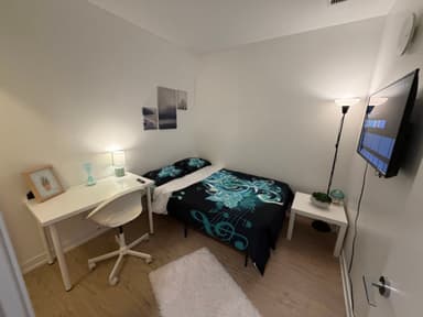 Place Preview main user avatar