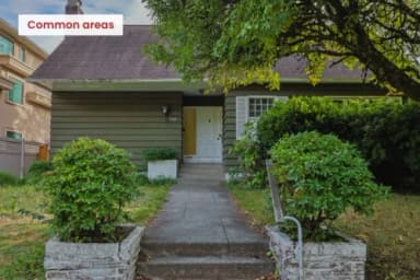 Place Preview main user avatar