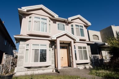 Place Preview main user avatar