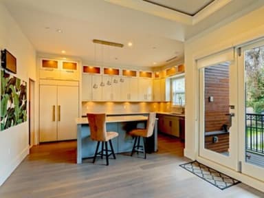 Place Preview main user avatar